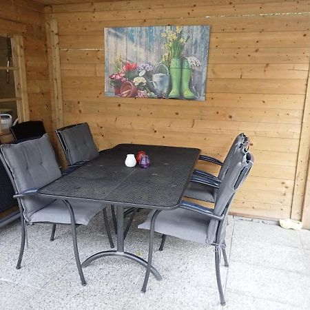 Roodborstje 4 Persoonschalet プッテン エクステリア 写真